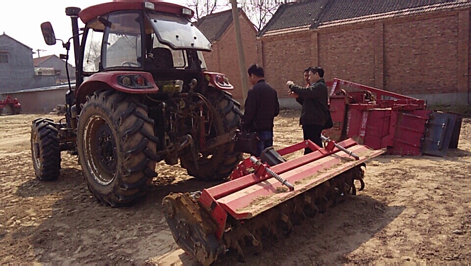 <a href=http://www.vfmq.com.cn/ target='_blank'>旋耕機</a>